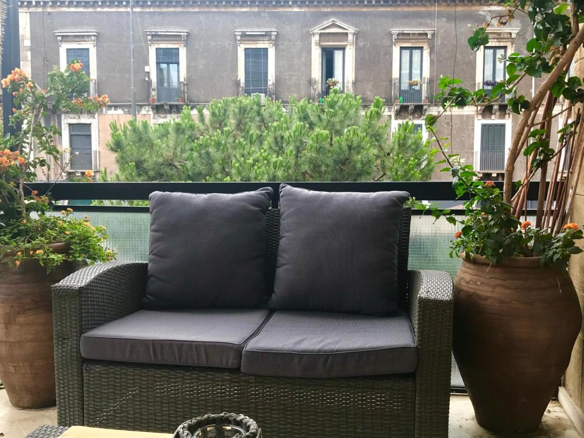Cesare'S Home Catania Bagian luar foto